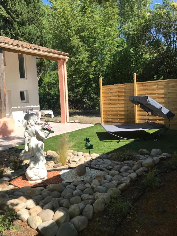 Maison 4 Etoiles Et Studio 3 Etoiles Independants Avec Piscine LʼIsle-sur-la-Sorgue Buitenkant foto